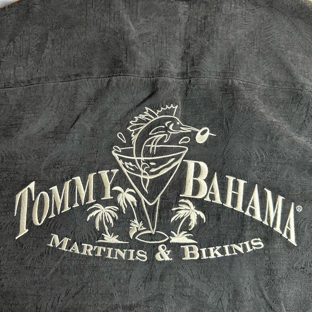 Tommy Bahama Shirt Mens Large Black Silk Martinis Bikinis Embroidered Camp Loop